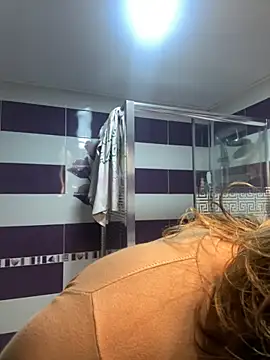 Emma_roqueen live sex cam