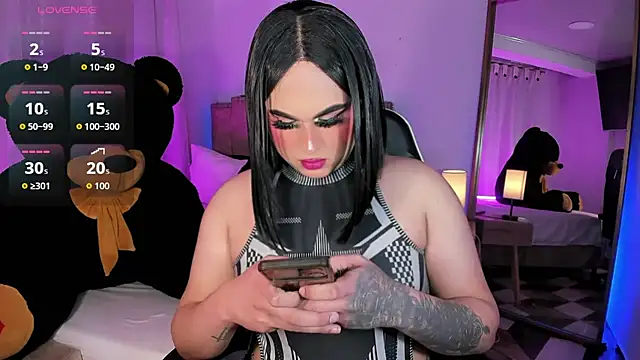 alexia_mattel live sex cam