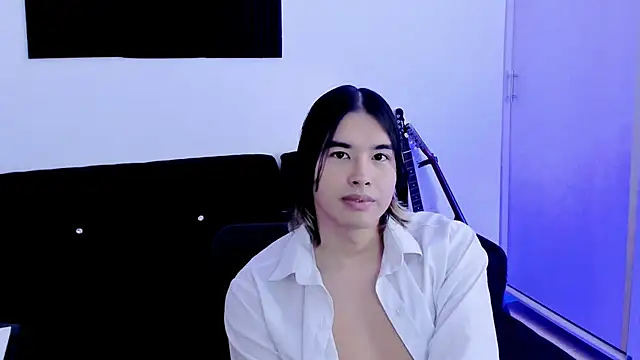 JordiWilld live sex cam