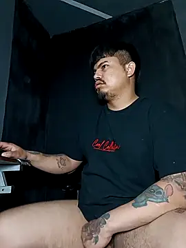 DickMasterfindom live sex cam