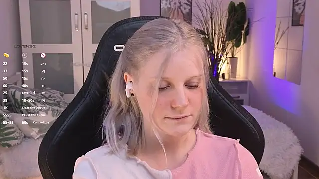 ShineJoan live sex cam