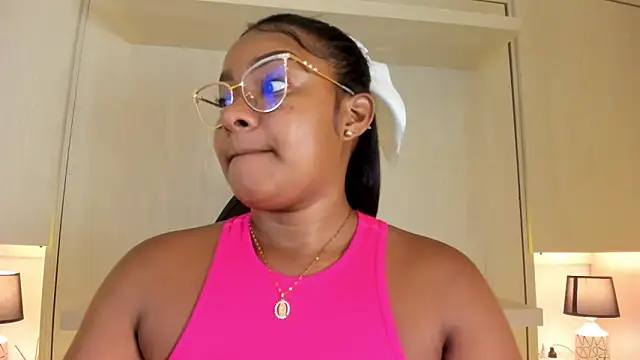 tamaraa_smiith live sex cam