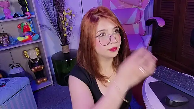 EmilyMiller_ live sex cam