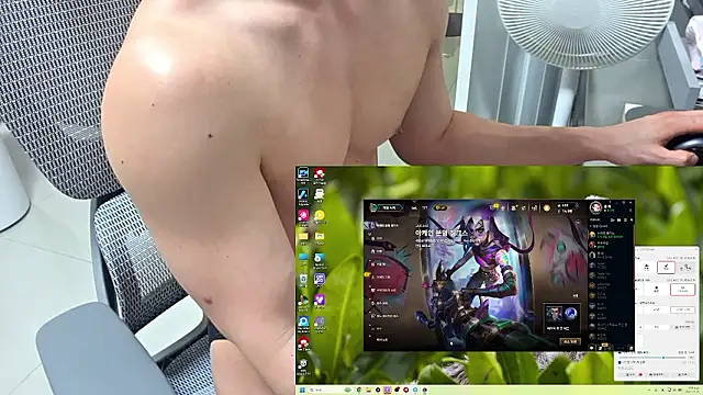 koreanboy2341 live sex cam