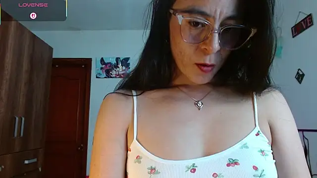 antonella_sweet33 live sex cam