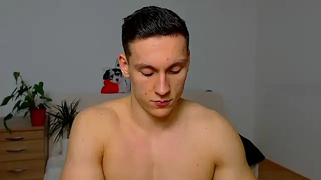 ZeinMiracles live sex cam