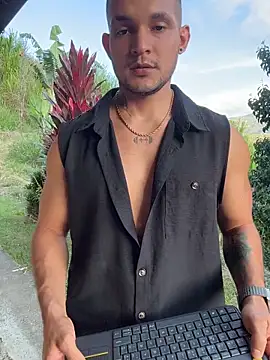 Marco_Vega live sex cam