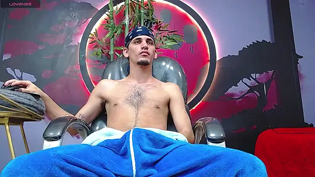 Dirty_Kingg live sex cam