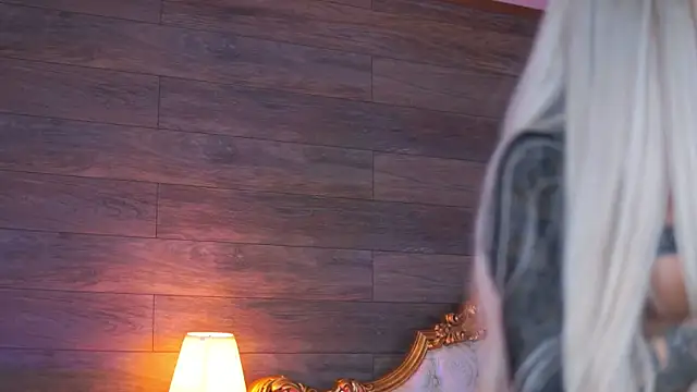 Juicy_Jessye live sex cam