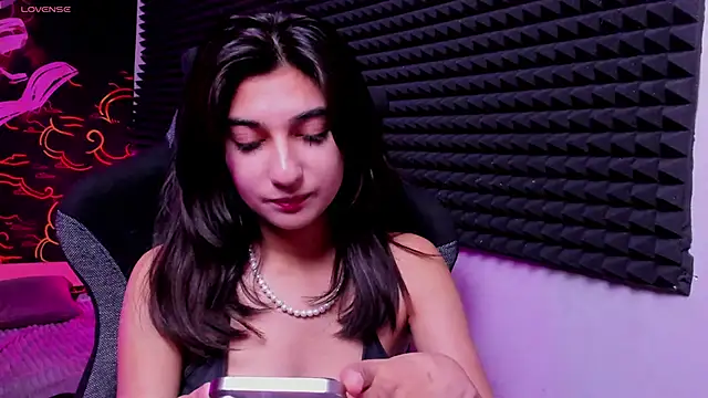 Elfy_Rare_ live sex cam