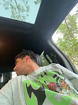 elwhite1996 live sex cam