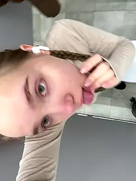 bambi_lu live sex cam