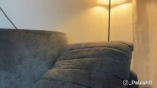 Paulah_x live sex cam