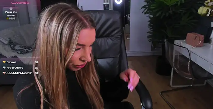 cutee_lexy's cam snapshot