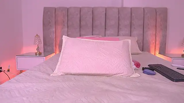 sam_lewins live sex cam