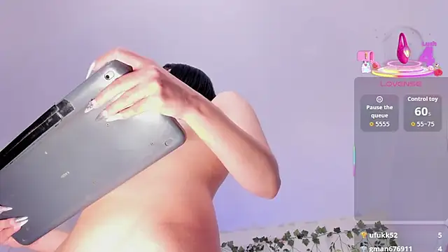 Mishanabi_'s cam snapshot