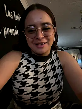 HANNAHBAKER00's cam snapshot