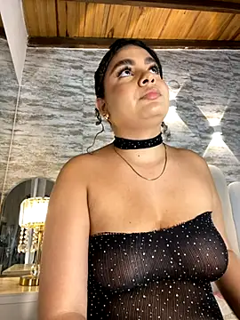 Yassy_vazquez live sex cam