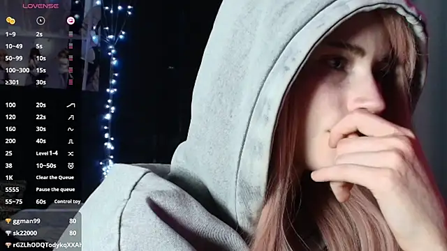 PieraMarch live sex cam