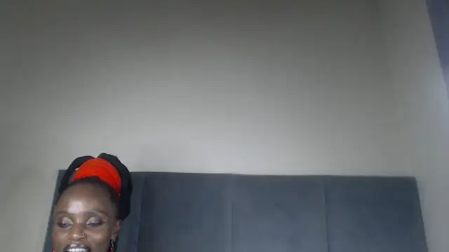 Jah-Queen live sex cam