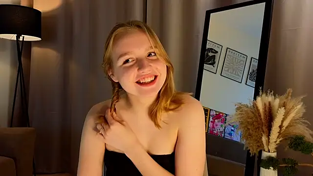 VinnieSerrano live sex cam