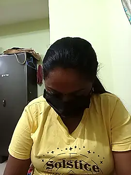 queendivya's cam snapshot