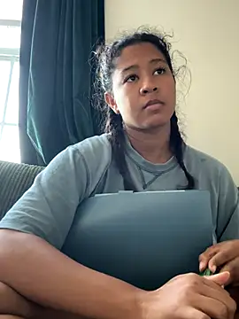 AshleyLoveee live sex cam