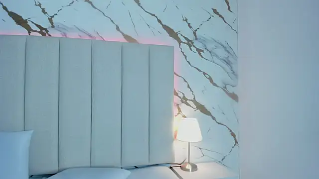 Mia_greco_'s cam snapshot