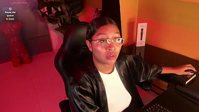 NorthBlackWood's cam snapshot