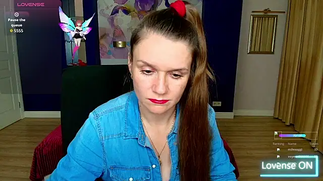 AriaGray's cam snapshot