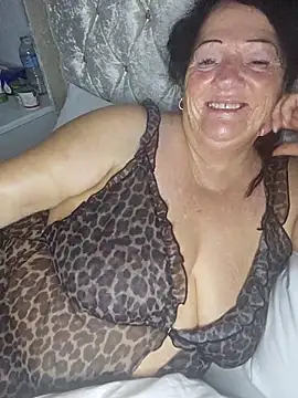 Angeldelightt's cam snapshot