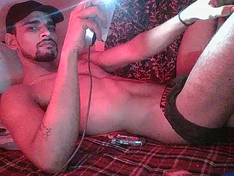 IndianSinsGlow's cam snapshot