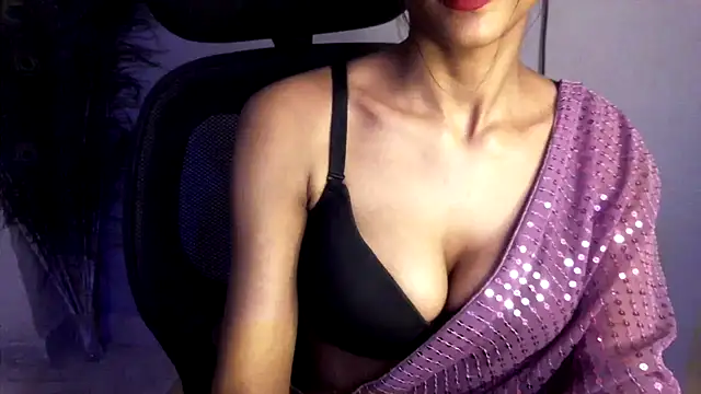 Sonia-silk's cam snapshot