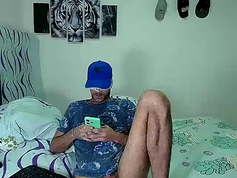 dirty_boy_horny's cam snapshot