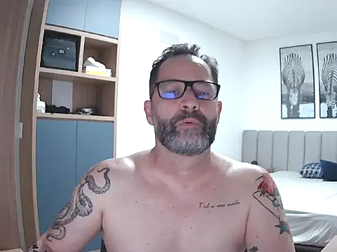 lorenzoDaddy's cam snapshot