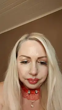 MarinaMargo's cam snapshot