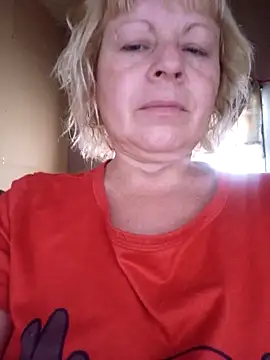 Milflucifer's web cam