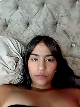 cami_horney's cam snapshot