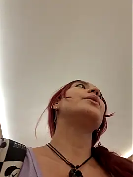 Eveeelyn25's cam snapshot