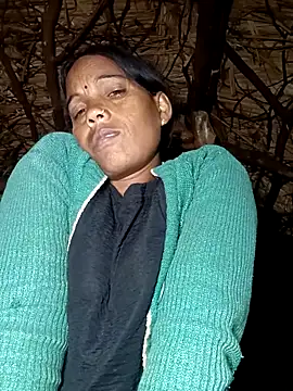 Cutsedi3's cam snapshot