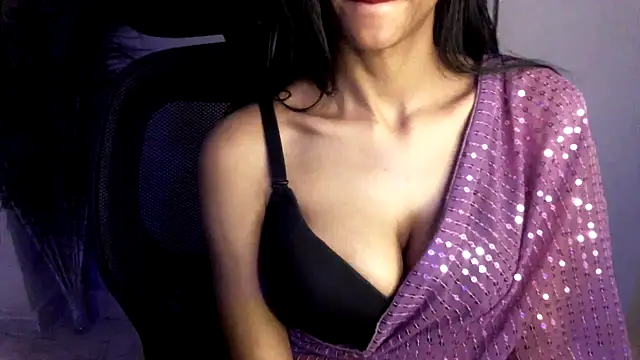 Sonia-silk's cam snapshot