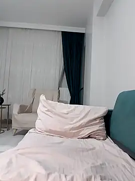 0Dahlia's cam snapshot