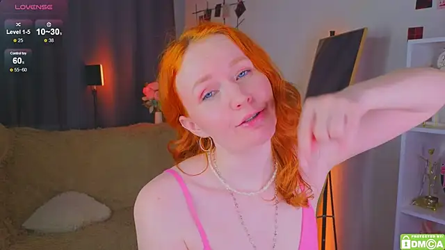 JoyceJones's cam snapshot