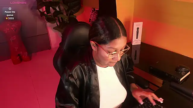 NorthBlackWood's cam snapshot