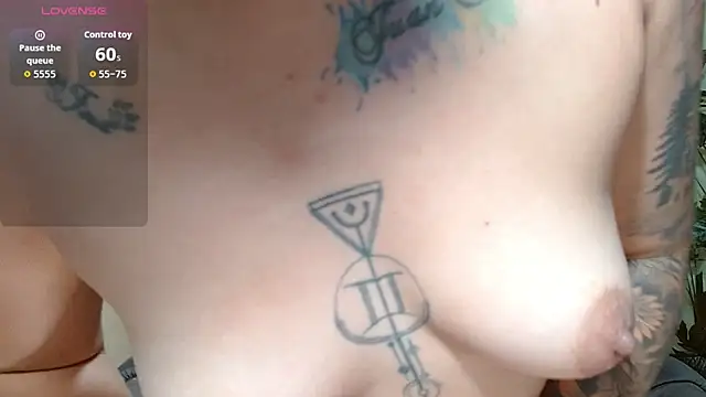 _ivone's cam snapshot