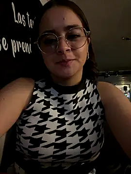 HANNAHBAKER00's cam snapshot