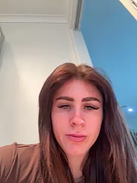 aus_queen live sex cam