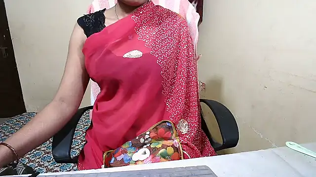 Rubi-Ji live sex cam