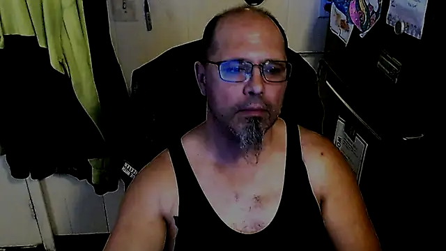 KrazyLegz live sex cam