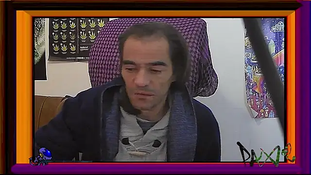 ReyDeBotones live sex cam